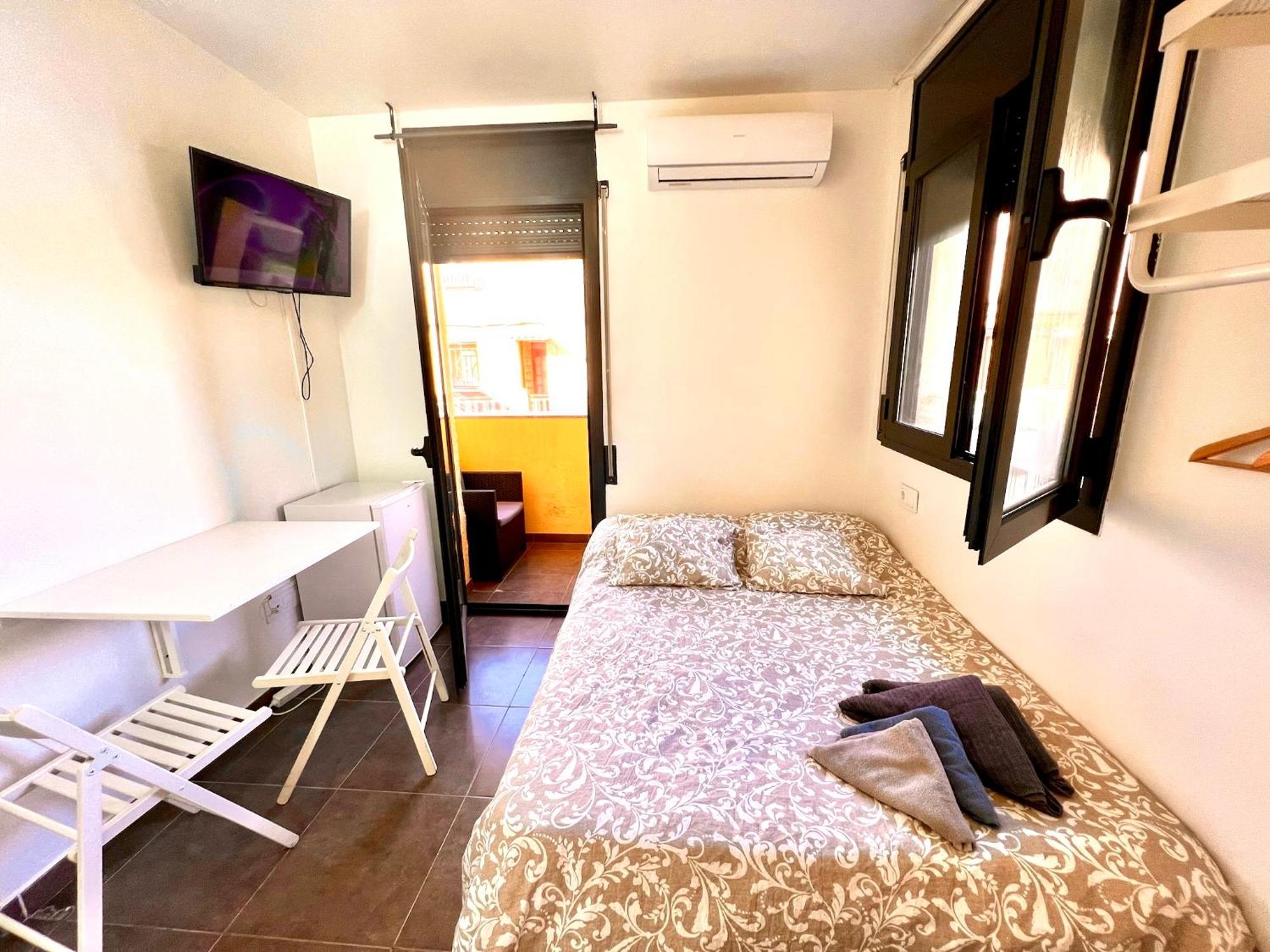 Mt Boutique Suites Y Apartamentos - Adults Only - Mataró Esterno foto