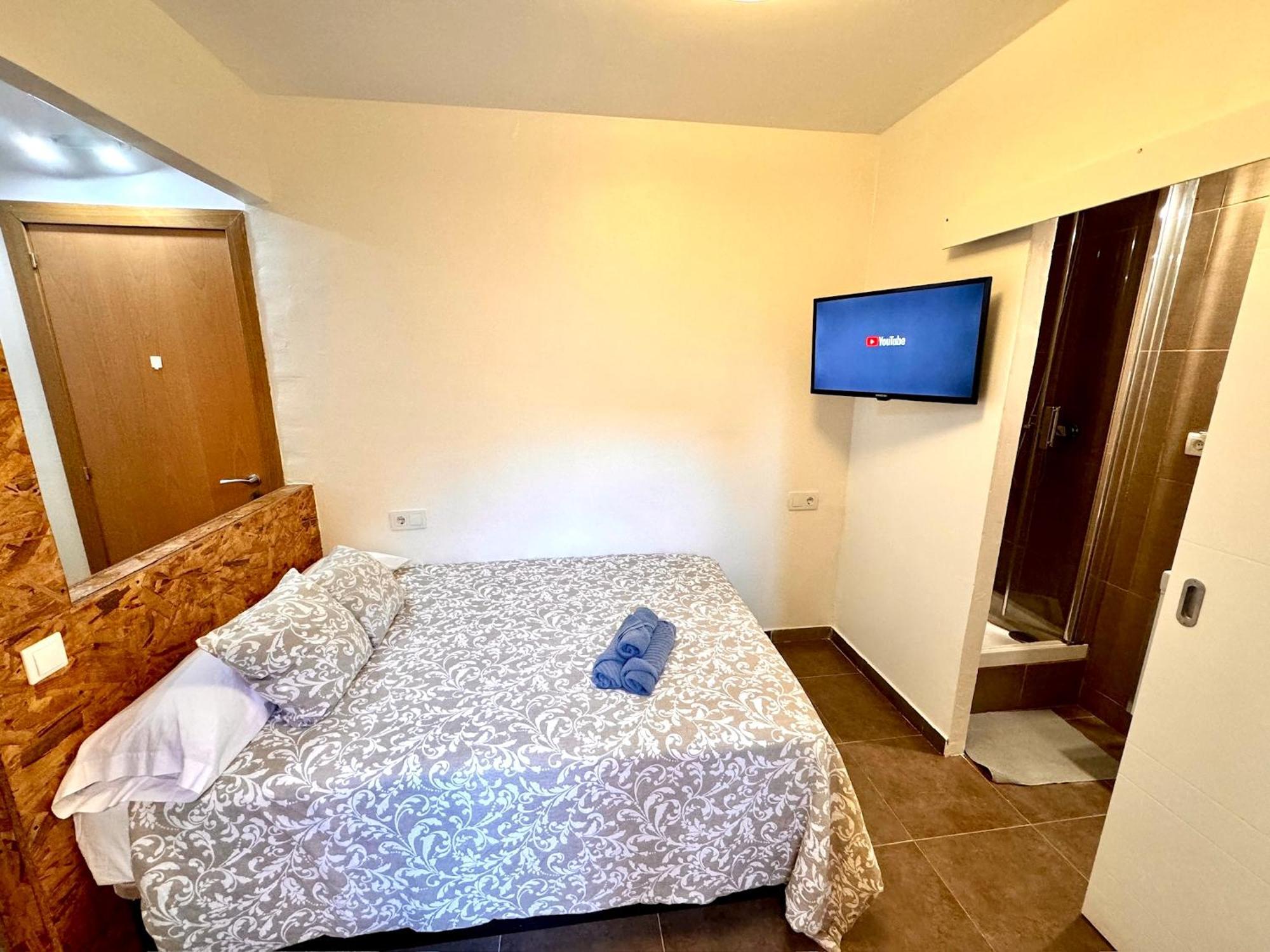 Mt Boutique Suites Y Apartamentos - Adults Only - Mataró Esterno foto