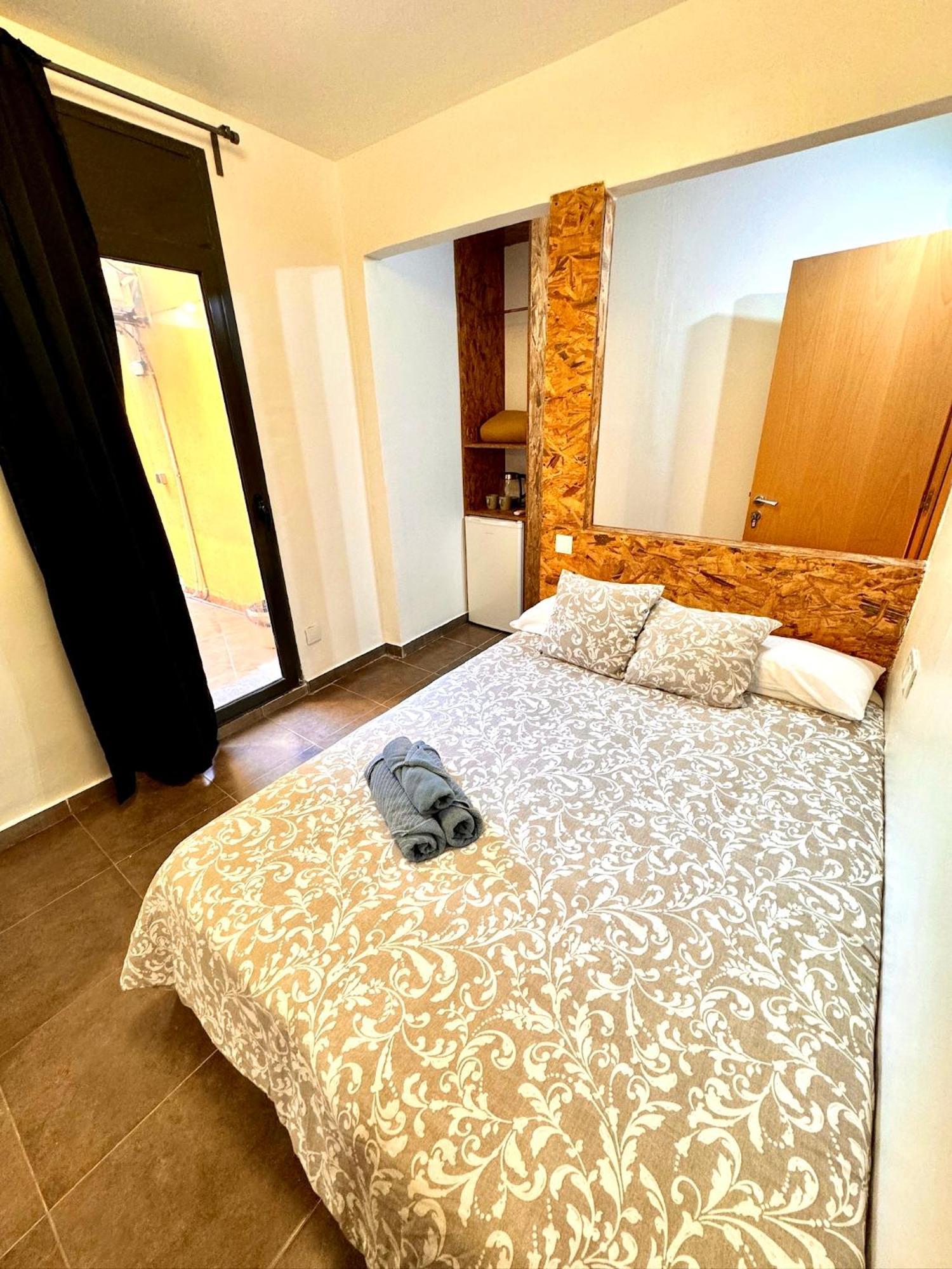 Mt Boutique Suites Y Apartamentos - Adults Only - Mataró Esterno foto