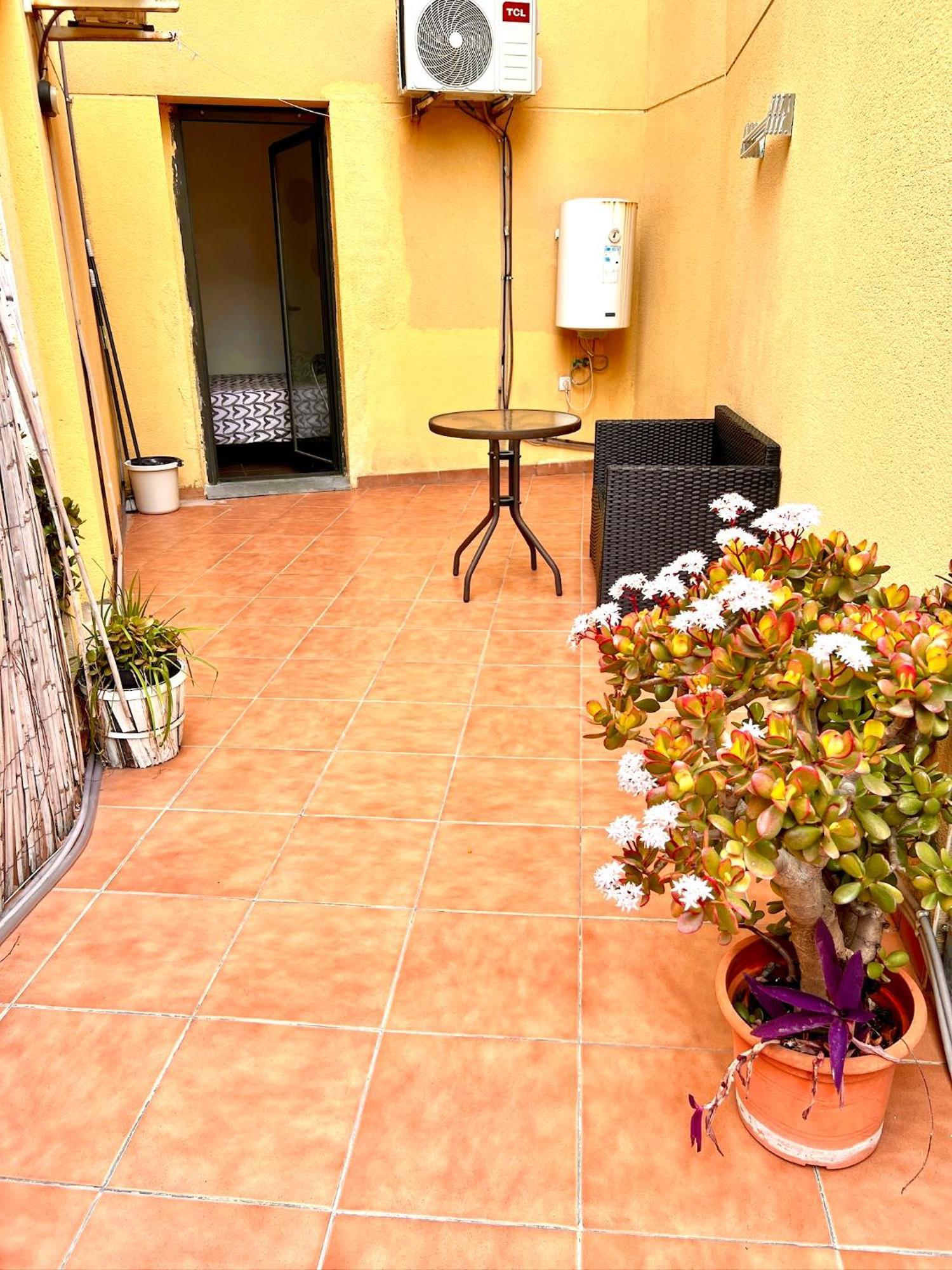 Mt Boutique Suites Y Apartamentos - Adults Only - Mataró Esterno foto